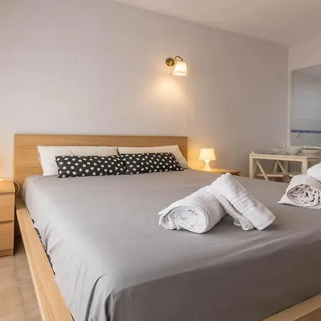 Lejlighed Apartamento Triana 102